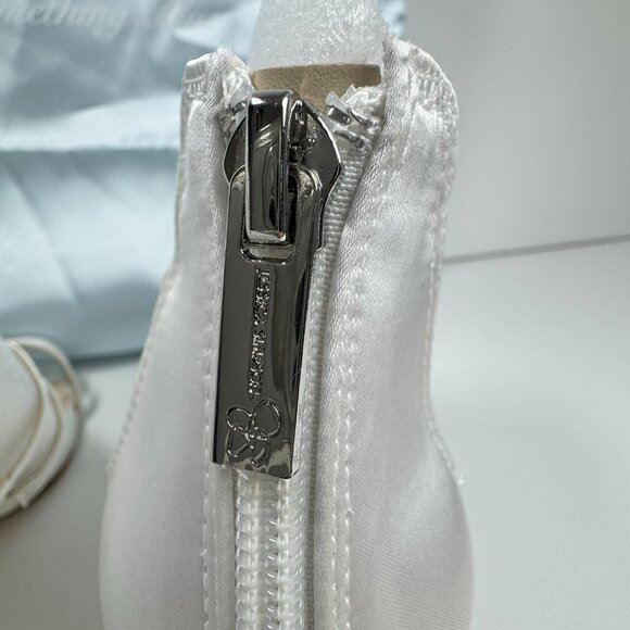 Jessica Simpson JS-Stassey-B White Matte Satin Bridal Heels 9.5 M - Picture 5 of 16